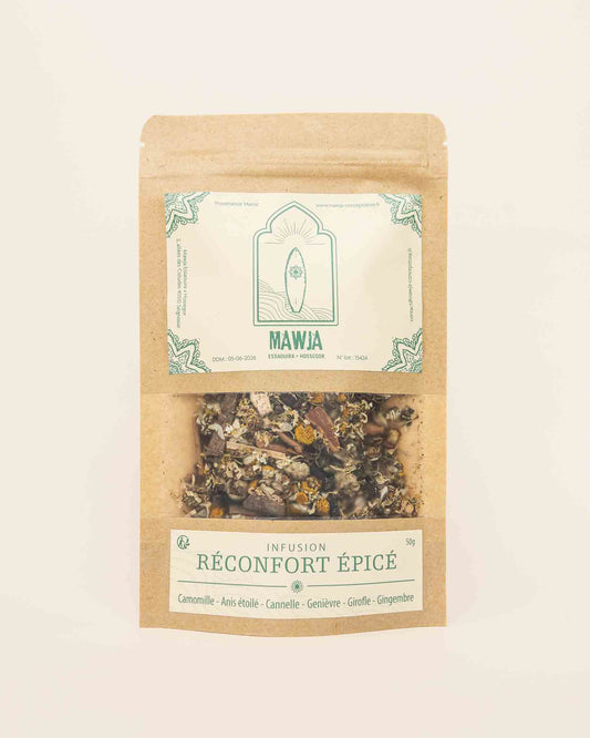 Infusion Mawja réconfort épices cannelle genievre girofle camomille anis badiane fond blanc